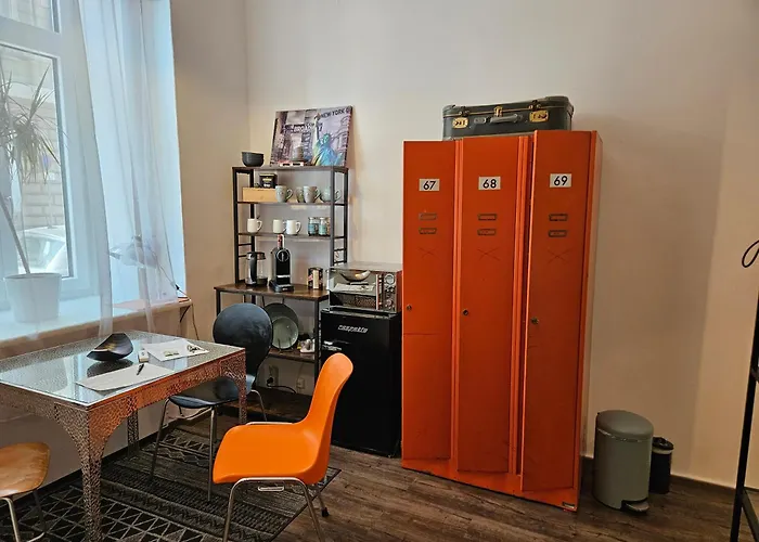 Industrial Studio Am Neuen Dom